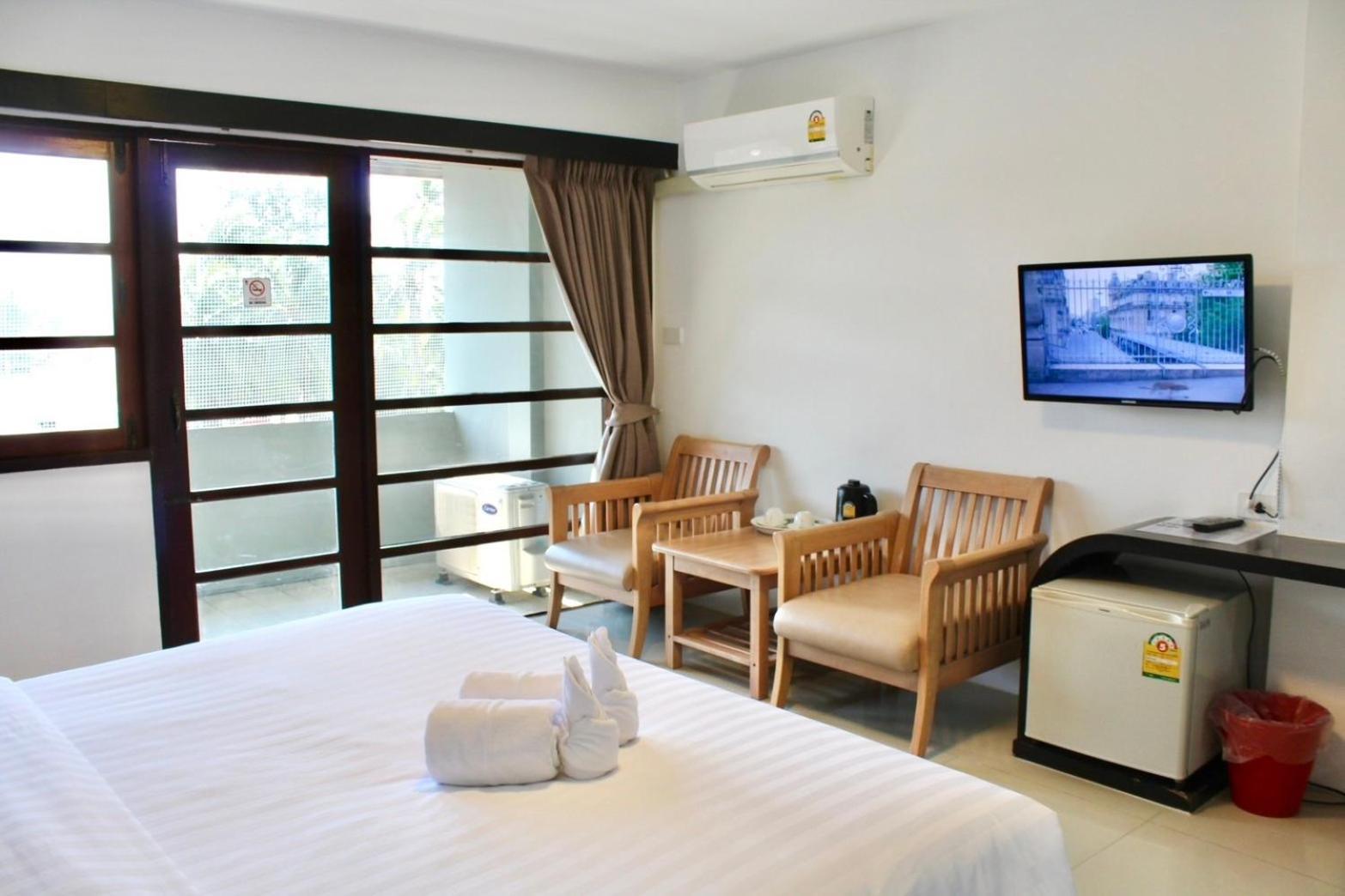 S2 Hotel - SHA Plus Certified Bangsaen Zimmer foto